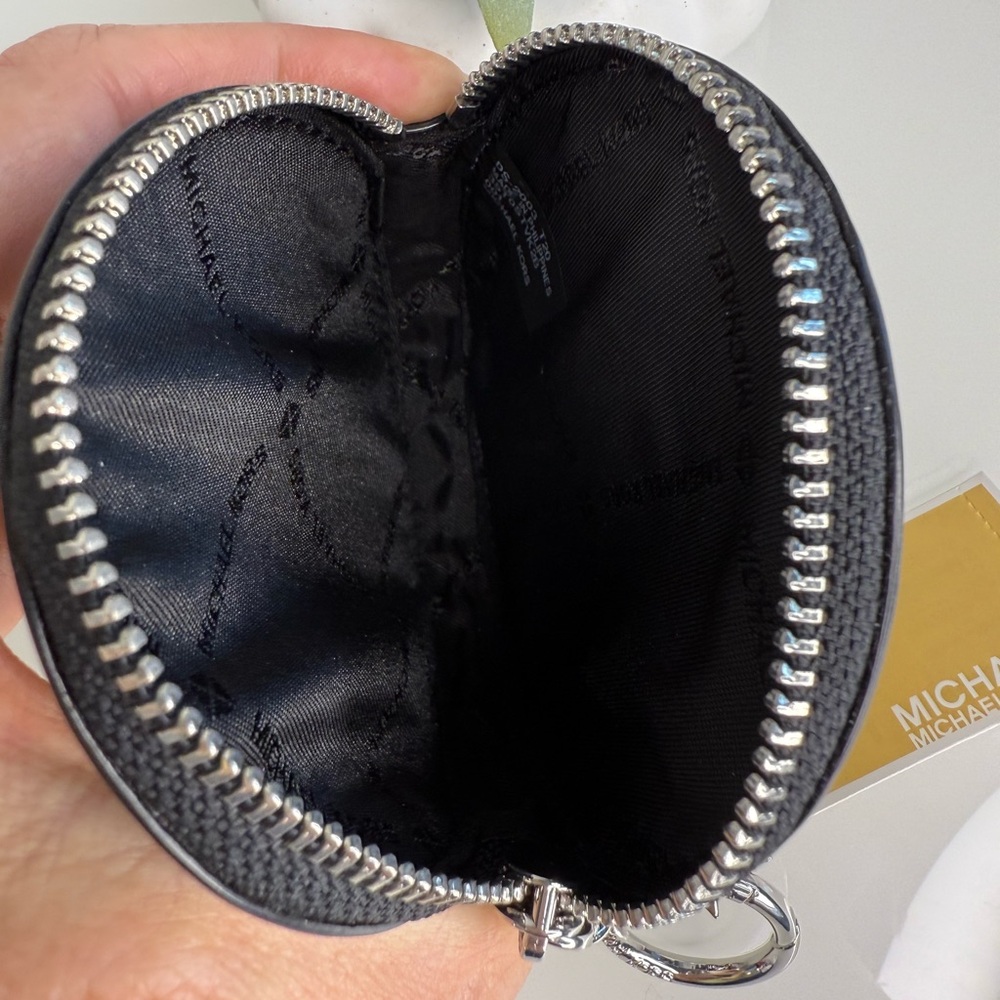 Michael Kors Black Circle Coin Pouch With Key Ring - Black - NWT - Picture 5 of 6